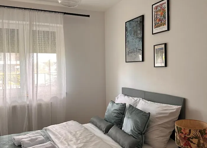 Notting Hill 아파트